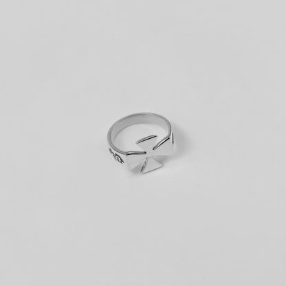 Heritage Cross Sterling Band