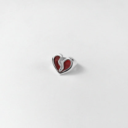 "925 sterling silver ring featuring a strong and elegant design symbolizing enduring love, named 'Resilient Love Ring.'"