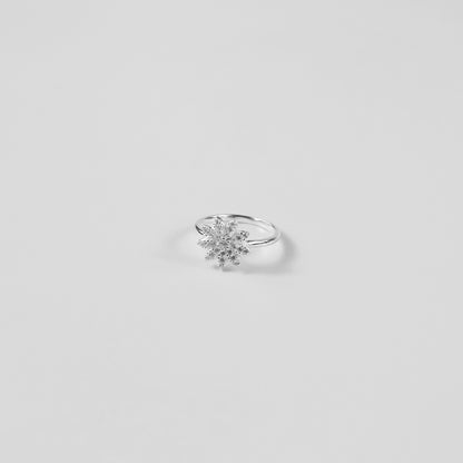 Snowflake Radiance Ring