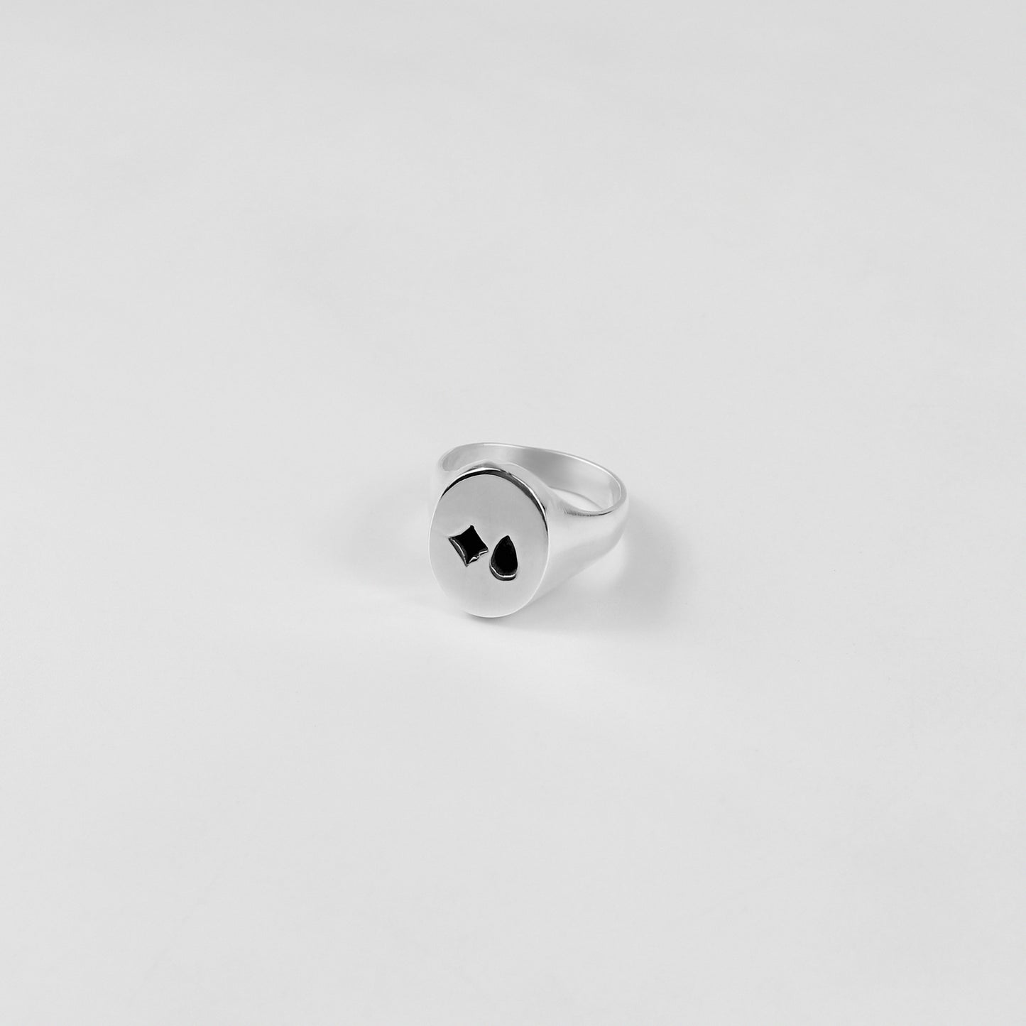 Star & Drip Icon Ring #01