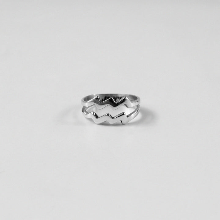 Zigzag Symphony Round Ring