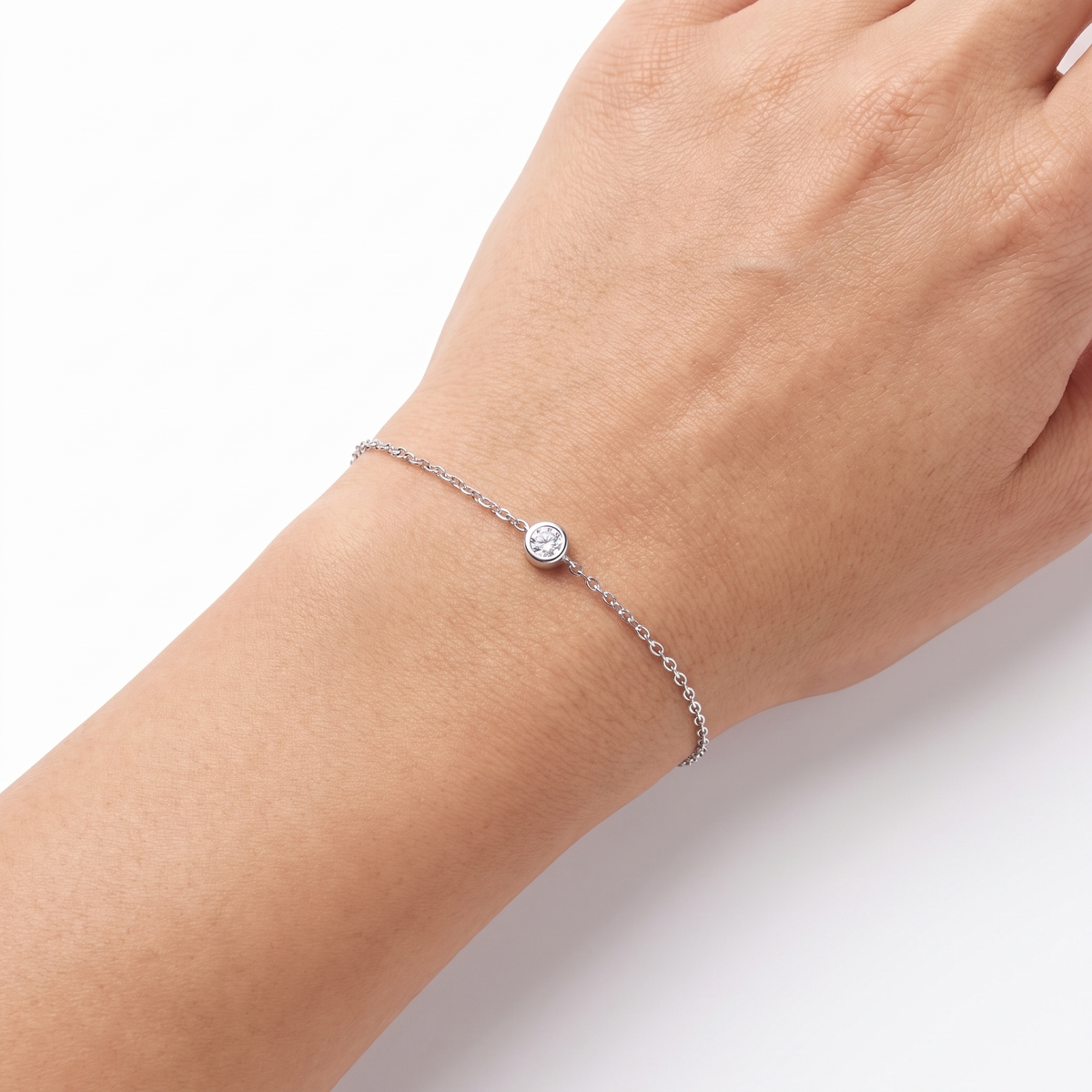 Single Bezel Solitaire Sterling Silver Lab-Grown Diamond Bracelet
